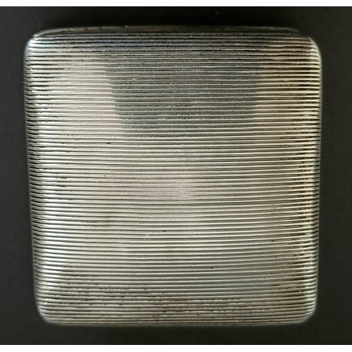 244 - A Dutch silver coloured metal box, initialled, 24.3 g, 4.5 cm high