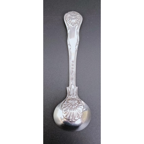 272 - A William IV silver salt spoon, London 1842, a set of five triffid pattern teaspoons, and two salt s... 