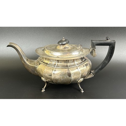 1 - A George V four piece silver tea set, comprising a teapot, coffee pot, cream jug and sugar bowl, Bir... 