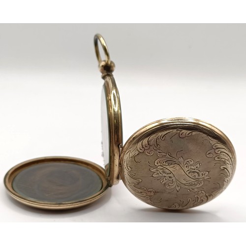 808 - Photographic Interest: An unusual mid Victorian memorial brooch, with two hinged covers, one reveali... 