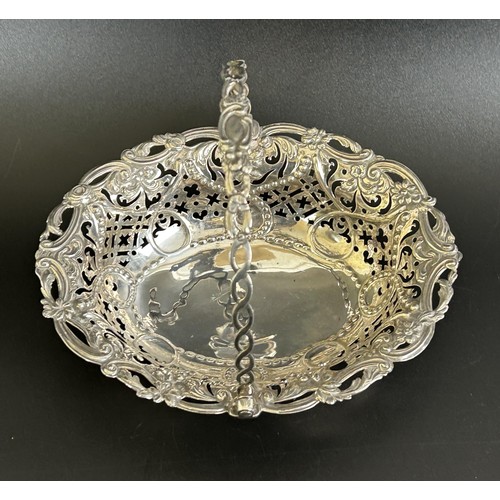 390 - A George III silver swing handle basket, London 1770, 4.0 ozt, 16 cm wide