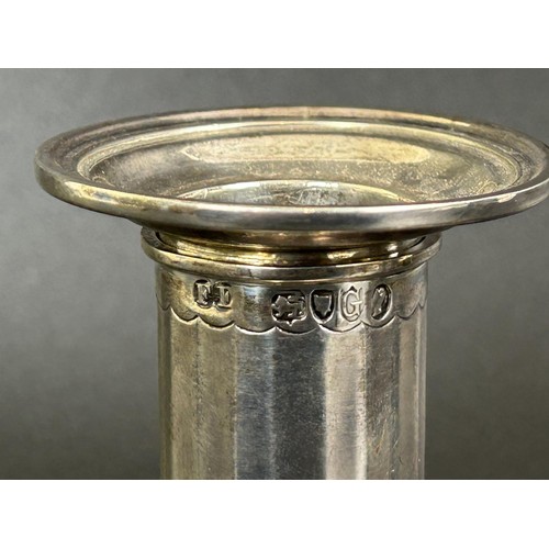 391 - A pair of Victorian silver squat candlesticks, in the form of columns, London 1882, 11 cm high (2)