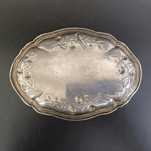 253 - A George III silver pin tray, decorated birds, fruit and foliage, Sheffield 1813, 2.9 ozt 15 cm wide