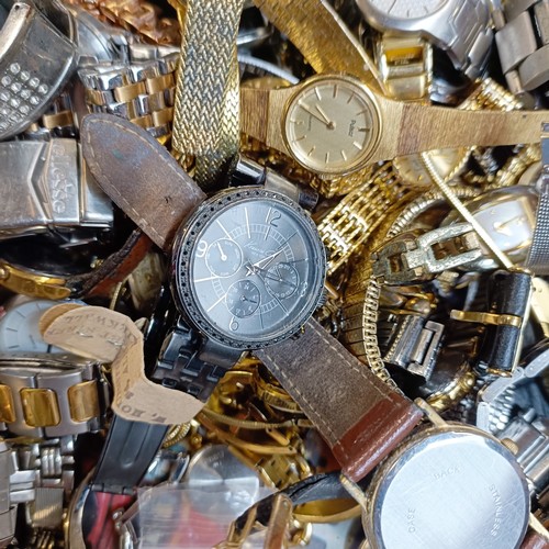 820 - Assorted watches