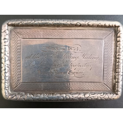 261 - A George III heavy gauge silver snuff box, inscribed, William Sumner, Birmingham 1826, 4.9 ozt, 8 cm... 