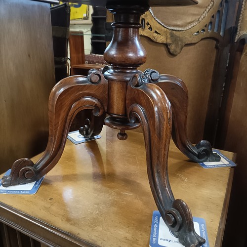 1233 - A Victorian inlaid walnut work box, 51 cm wide