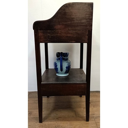 1315 - A mahogany washstand, with a later blue and white jug and bowl, 51 cm wide