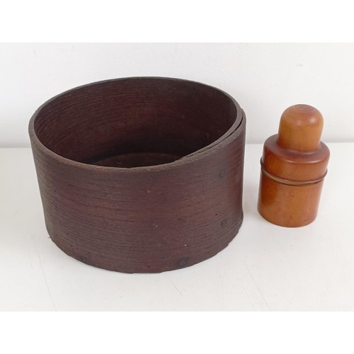 1065 - A mahogany tea caddy, 19 cm wide, other boxes and items (7)