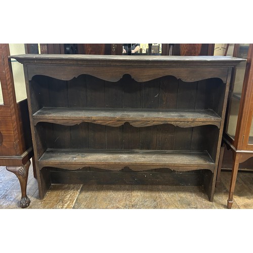 1314 - An oak dresser top, 134 cm wide, and another, 141 cm wide (2)