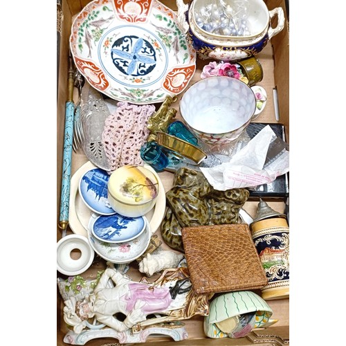 1077 - Assorted ceramics, glass and other items (4 boxes)