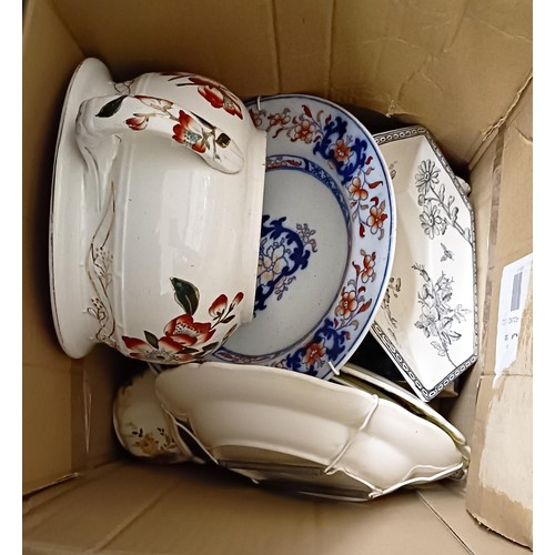 1181 - A Royal Doulton chamber pot, another, and assorted vintage ceramics (box)