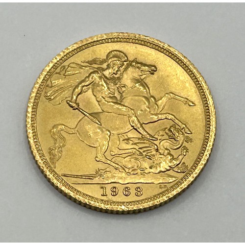 Lot 852       