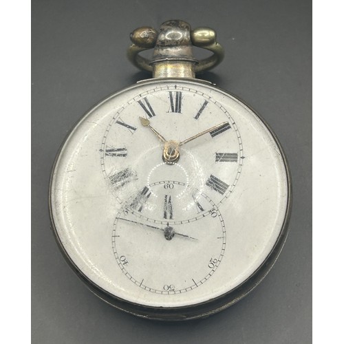 816 - A George IV silver pair cased pocket watch, with conjoined dials for hours and seconds and a fusee m... 