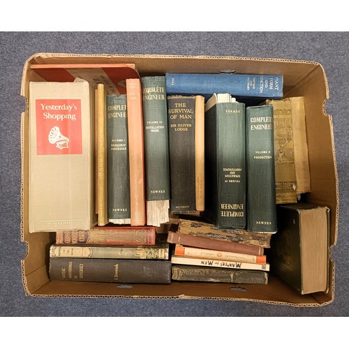 889 - Assorted books (5 boxes)