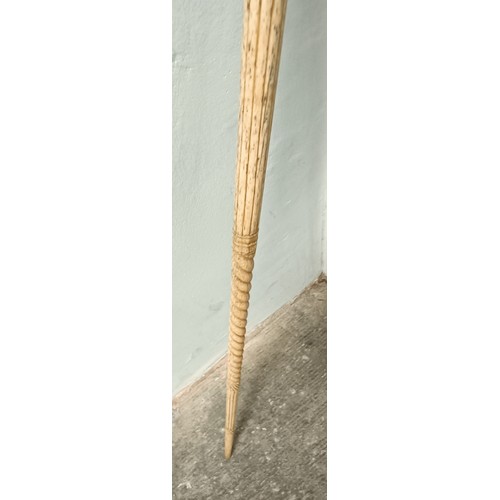 1115 - A 19th century whale bone walking stick, 85 cm Provenance: Part of a single owner collection of walk... 