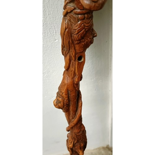 1120 - A folk art walking stick, decorated figures, 90 cm Provenance: Part of a single owner collection of ... 