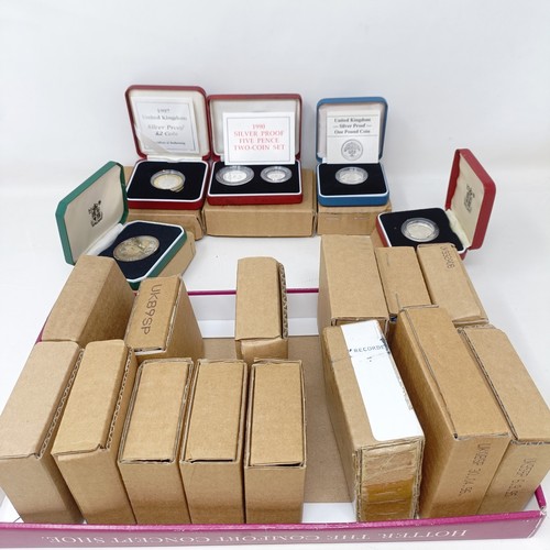 280 - A silver proof 5p two coin set, 1990, boxed and other commemorative coins, all boxed