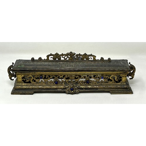 Lot 840       