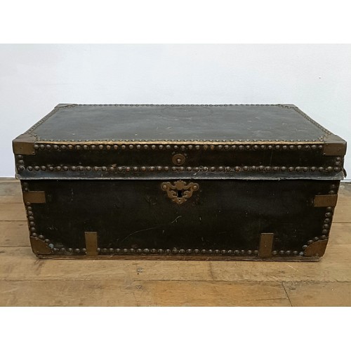Lot 933       
