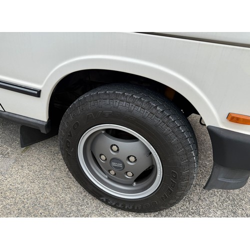 1993 Range Rover Vogue 3.9 AutoRegistration number L807 ORWWhiteApprox ...