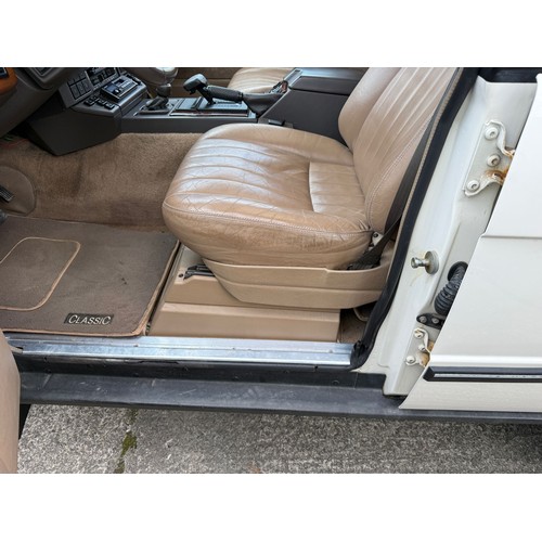 1993 Range Rover Vogue 3.9 AutoRegistration number L807 ORWWhiteApprox ...