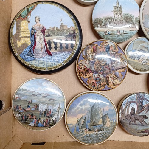 747 - Assorted Prattware pot lids (box)