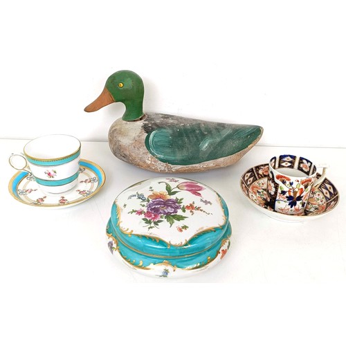 799 - A painted decoy duck, a Continental porcelain pot and cover, decorated flowers, other ceramics and o... 