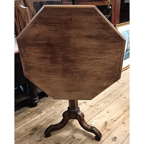Lot 939       