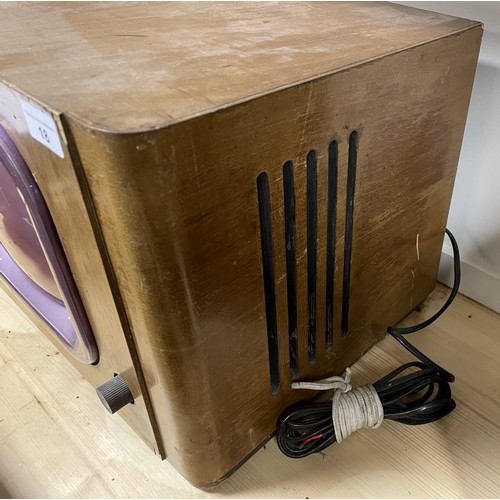 18 - A vintage television, in a walnut case, 47 cm widePlease see our terms and conditions in relation to... 