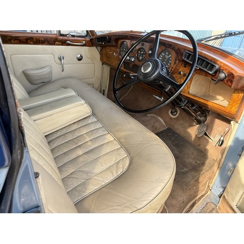 11 - 1959 Rolls-Royce Silver Cloud II<br />Registration number 555 HMB<br />Chassis number SPA.2<br />Eng...