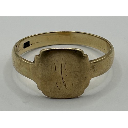 728 - An 9ct gold signet ring, 4.5 g