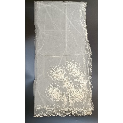 628 - A vintage wedding veil, in original box