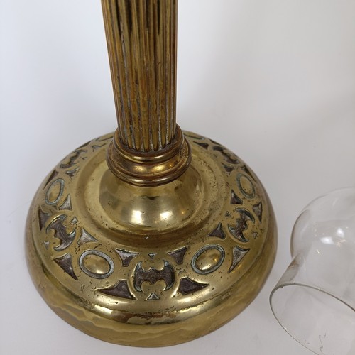 646 - An oil lamp, and another (2)