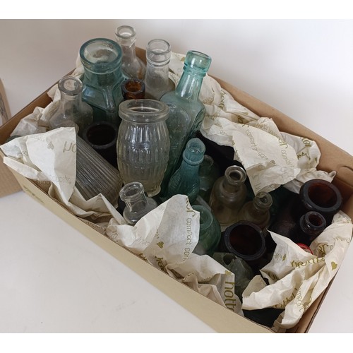 658 - Assorted vintage bottles (2 boxes)