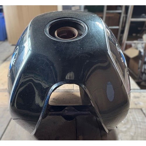 A BMW R90/6 fuel tank