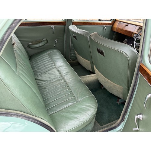 38 - 1957 MG Magnette ZBBest bid to be submittedRegistration number MJG 365Chassis number KAT13/20089Engi... 