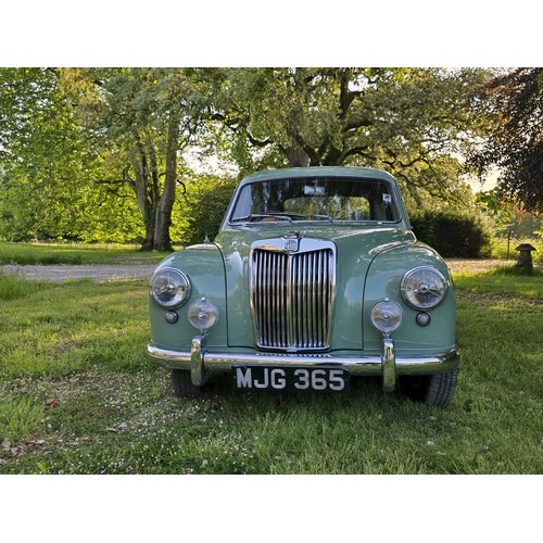 38 - 1957 MG Magnette ZBBest bid to be submittedRegistration number MJG 365Chassis number KAT13/20089Engi... 
