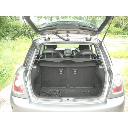 19 - 2009 Mini Cooper SRegistration number HY09 HRUSilver with a black interior95,000 recorded milesFull ... 