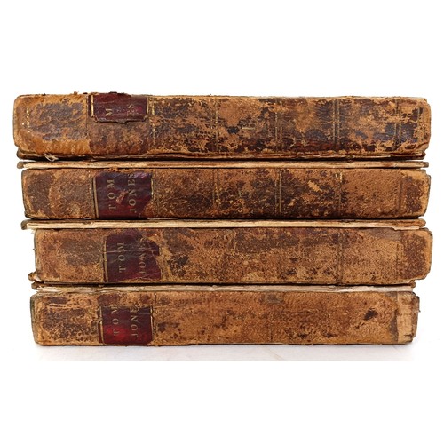 4 - The History And Antiquities Of Rochester, published Rochester 1833 and assorted other books (box)