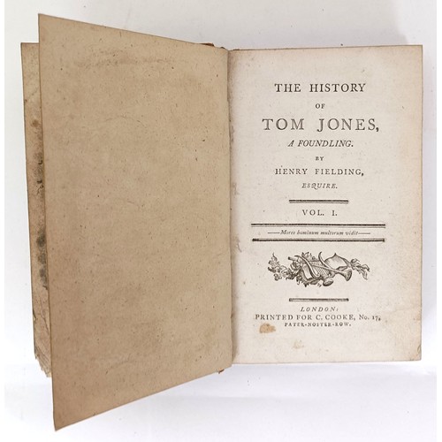 4 - The History And Antiquities Of Rochester, published Rochester 1833 and assorted other books (box)