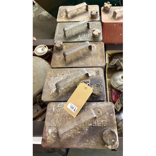 133 - A Shell petrol can, and five others similar (6)