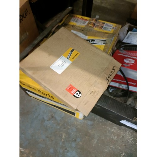 162 - Assorted new old stock motoring parts and other items (qty)