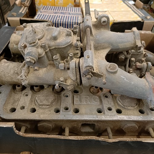 179 - A Derrington-HRD crossflow alloy head to fit a BMC B series 1500/1600/1800, with a pair of twin Webe... 