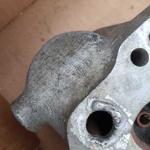 179 - A Derrington-HRD crossflow alloy head to fit a BMC B series 1500/1600/1800, with a pair of twin Webe... 