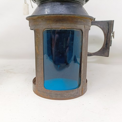 2053 - A GWR guard's lamp, by G Polkey Ltd, Birmingham, 34 cm high, and an SR(E) guard's lamp, 35 cm high (...