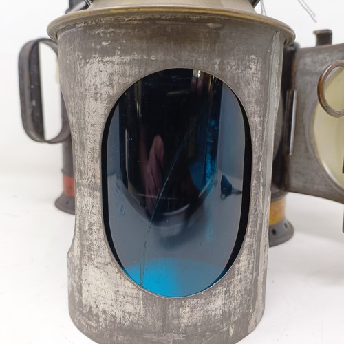 2047 - A BR(W) Paddington type guard's lamp, 32 cm high, and a GWR Paddington type guard's lamp, 33 cm high...