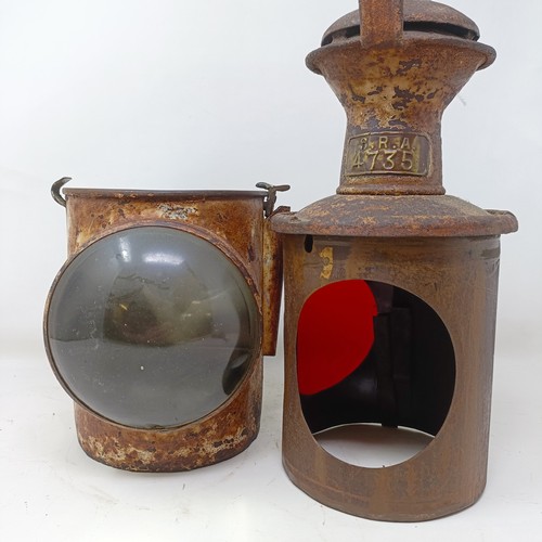 2042 - An SR locomotive headlamp, No 4735, 35 cm high<br />Provenance:  A single Owner West County Collecti...