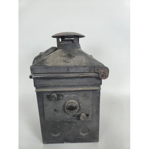 2134 - A BR(M) international signal lamp and cover, 40 cm highProvenance:  A single Owner West County Colle... 