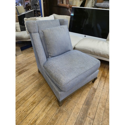 Lot 1032      