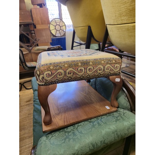 Lot 1056      